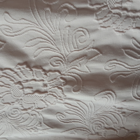 Hoop Dress - Picture 2 of 5